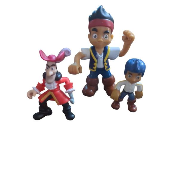 Disney Jake And The Neverland Pirate Figures Toy Lot, 2 Jakes & Hook - Picture 1 of 10